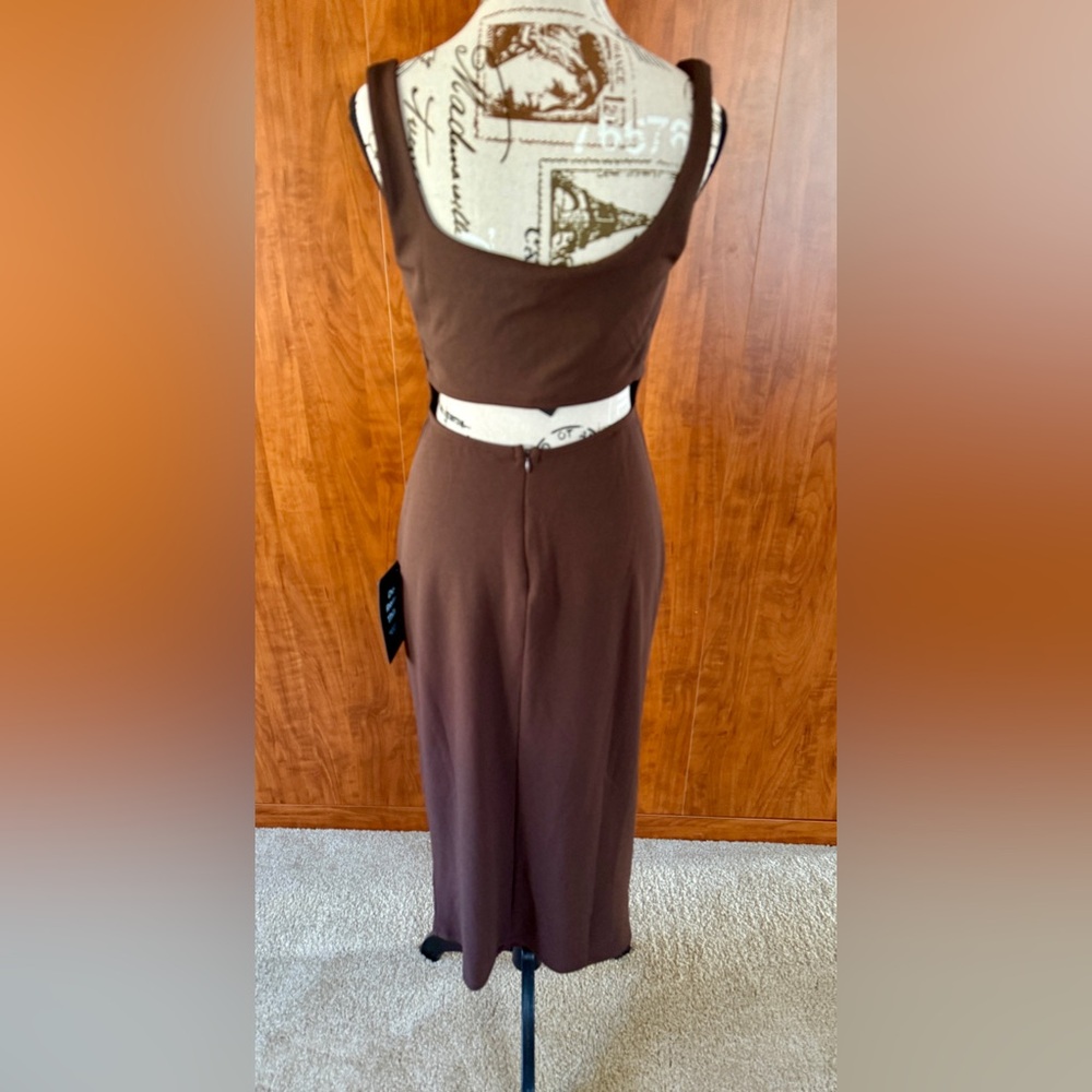 Lulu's Brown Midi Dress - Picture 5 of 8